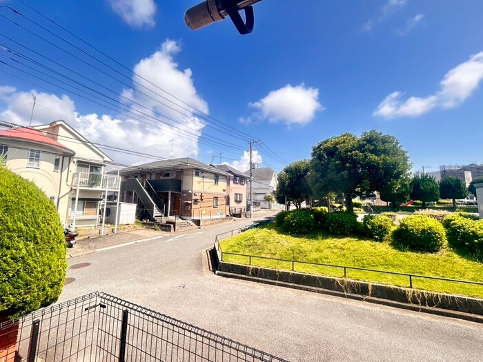 物件内観写真19　(室内からの展望)