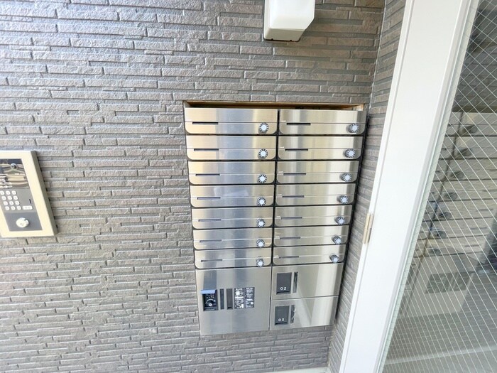 物件外観写真4　(建物設備)