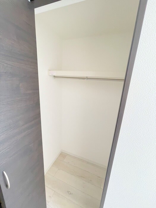 物件内観写真15　(収納)