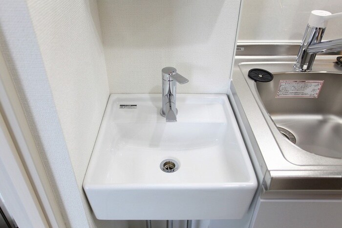 物件内観写真14　(洗面)