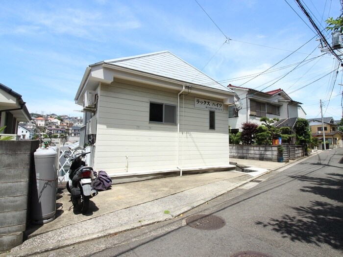 物件外観写真1　(外観写真)