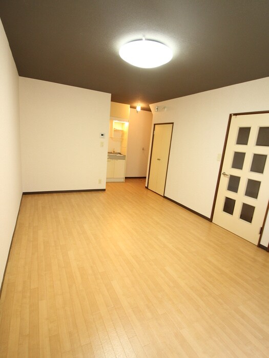 物件内観写真13　(居室)