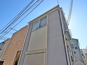 ピラール高円寺外観写真