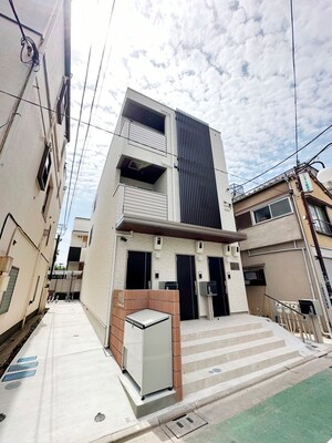 ネクサス武蔵小山３番館外観写真