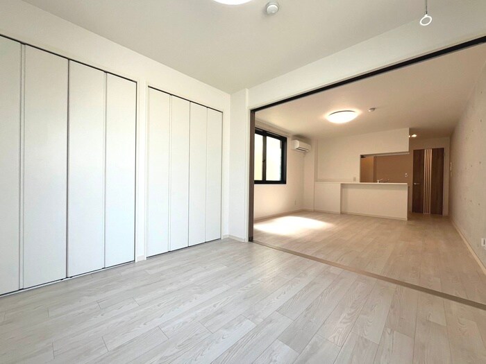 物件内観写真7　(居室)