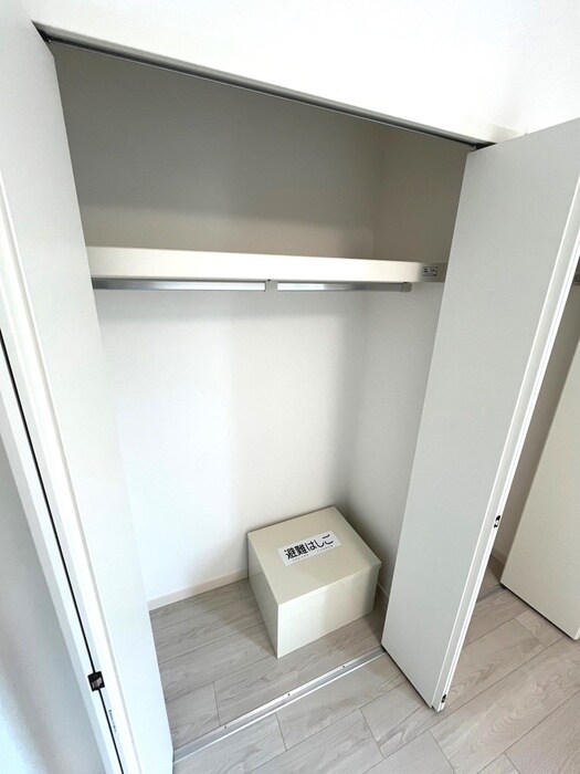 物件内観写真9　(収納)