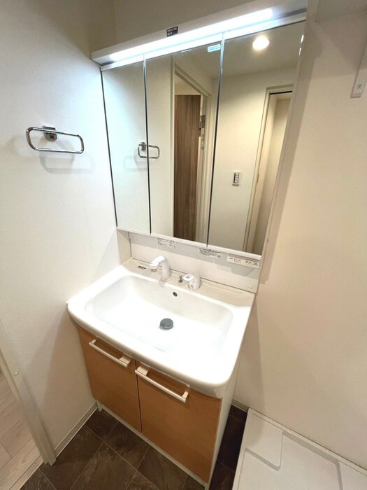 物件内観写真16　(洗面)