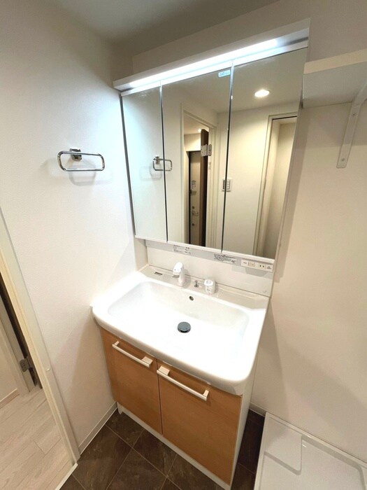 物件内観写真17　(洗面)