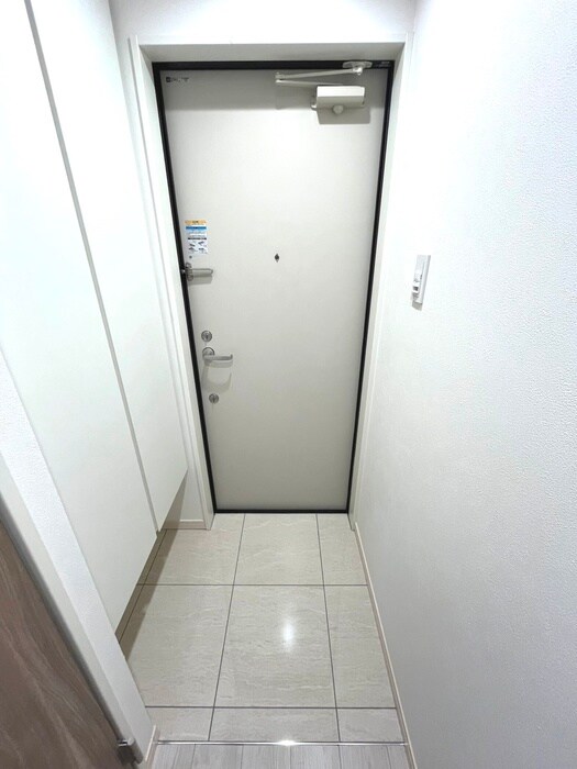 物件内観写真20　(玄関)