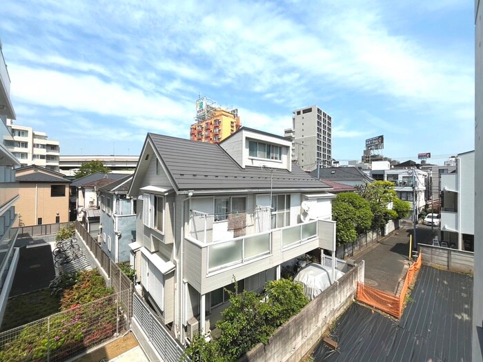 物件内観写真21　(室内からの展望)