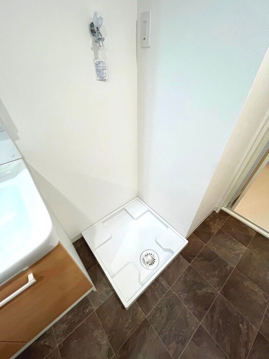 物件内観写真22　(洗濯機置場)