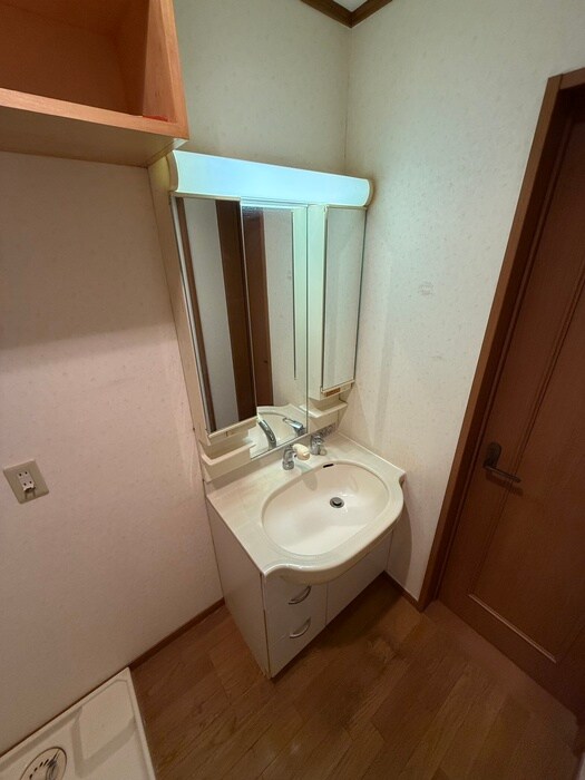 物件内観写真17　(洗面)