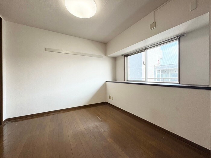 物件内観写真11　(居室)