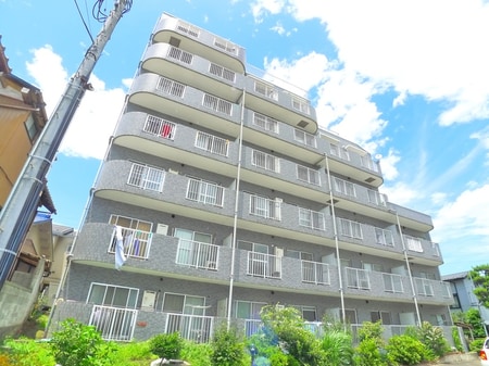 レジデンス塚田外観写真