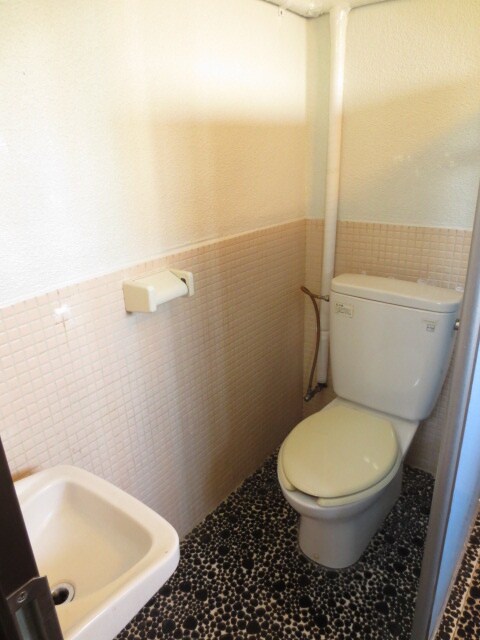 物件内観写真10　(トイレ)