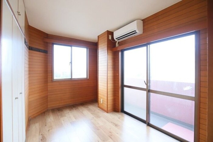 物件内観写真11　(居室)