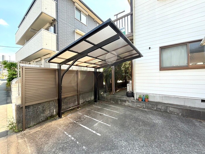 物件外観写真5　(駐輪場)