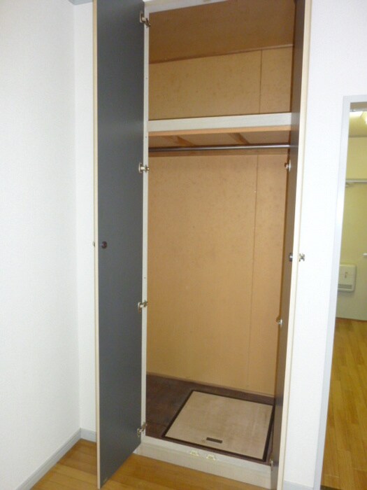 物件内観写真11　(収納)