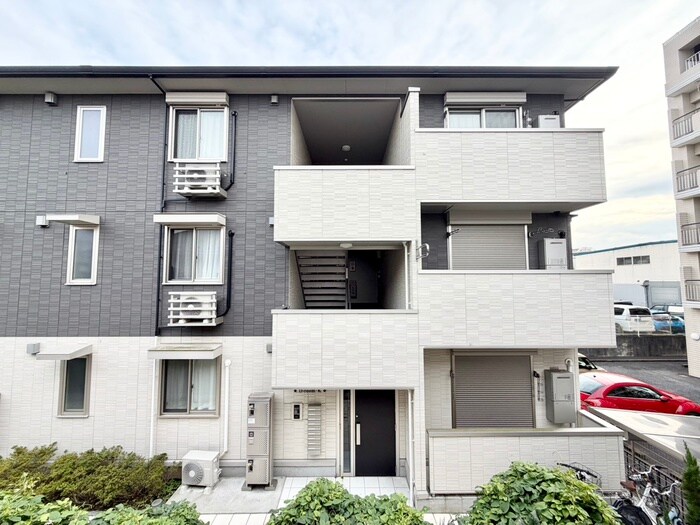 物件内観写真16　(室内からの展望)