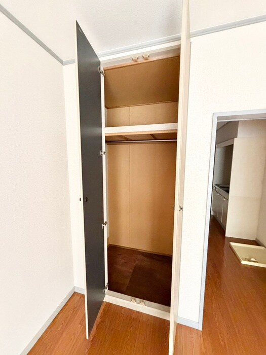 物件内観写真21　(収納)