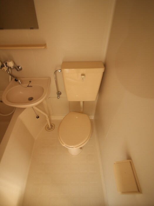 物件内観写真11　(トイレ)