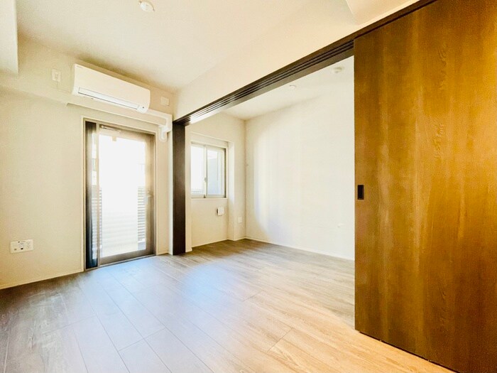 物件内観写真6　(居室)