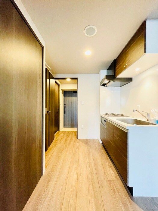 物件内観写真18　(廊下)