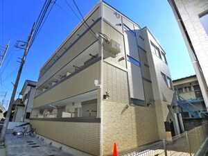 サンウエスト鬼高外観写真