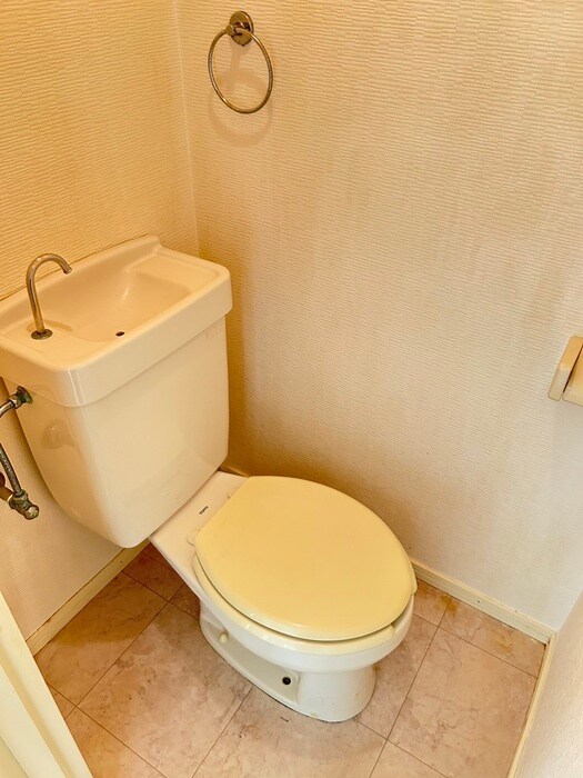 物件内観写真13　(トイレ)