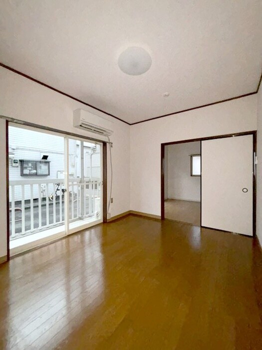 物件内観写真8　(居室)