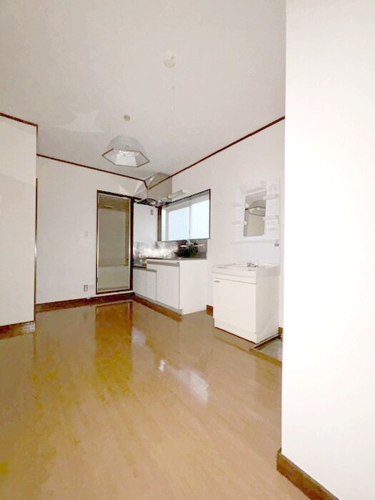 物件内観写真13　(居室)