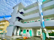 ハイグレースの外観写真