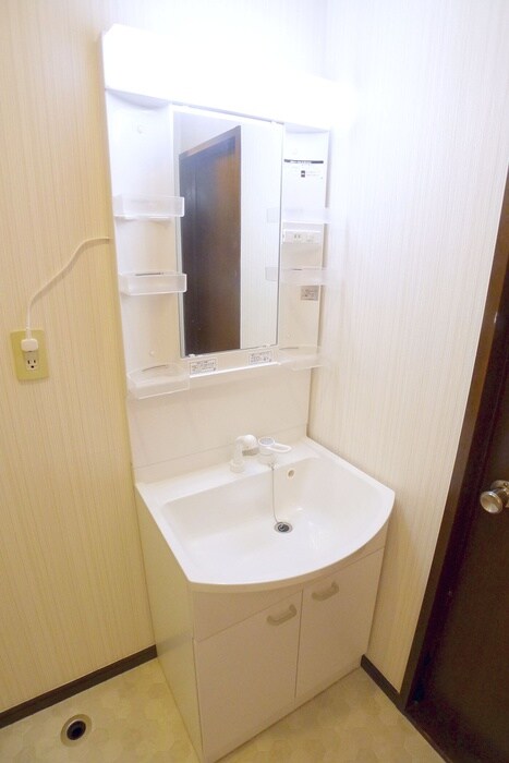 物件内観写真11　(洗面)