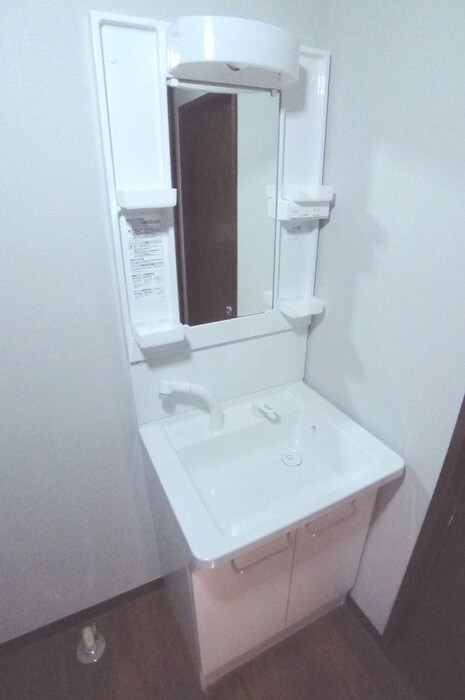 物件内観写真11　(洗面)