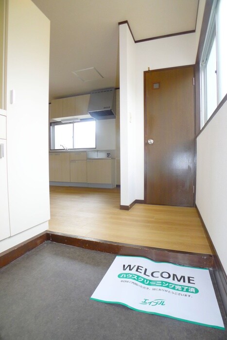 物件内観写真18　(廊下)