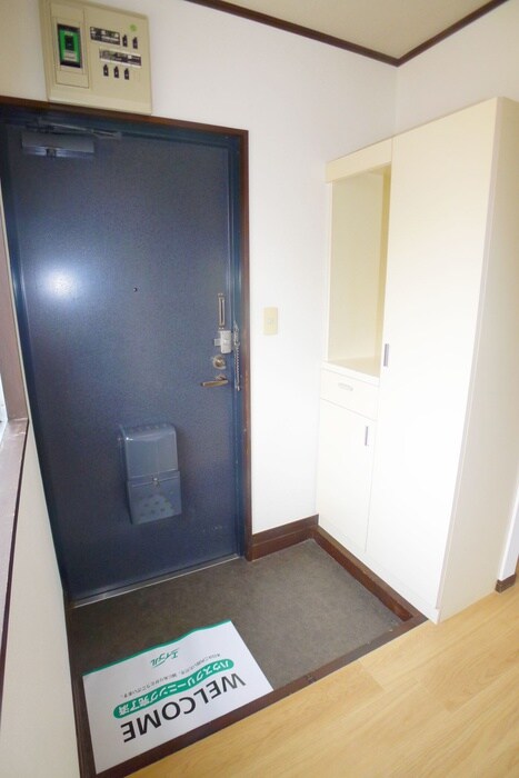 物件内観写真20　(玄関)