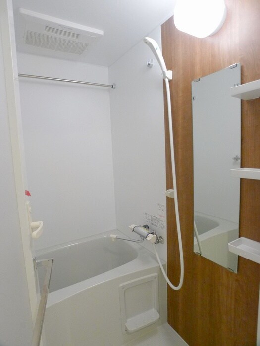 物件内観写真13　(バス／シャワールーム等)