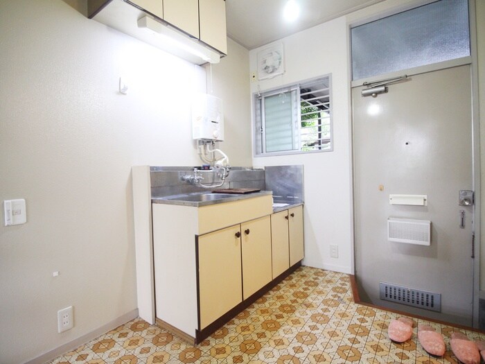 物件内観写真16　(キッチン)