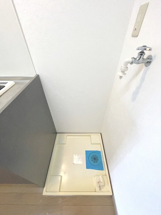 物件内観写真13　(洗濯機置場)