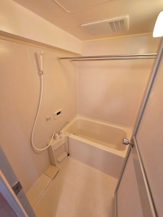 物件内観写真9　(バス／シャワールーム等)