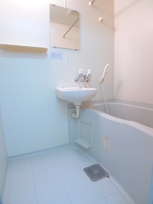 物件内観写真13　(バス／シャワールーム等)