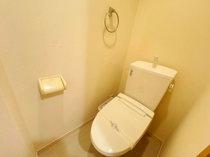 物件内観写真19　(トイレ)