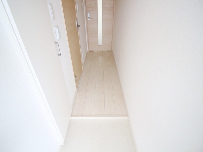 物件内観写真20　(玄関)