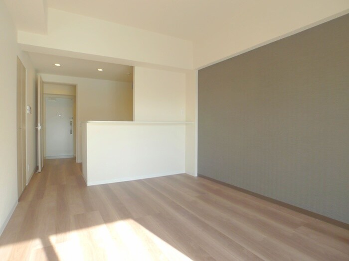 物件内観写真11　(廊下)