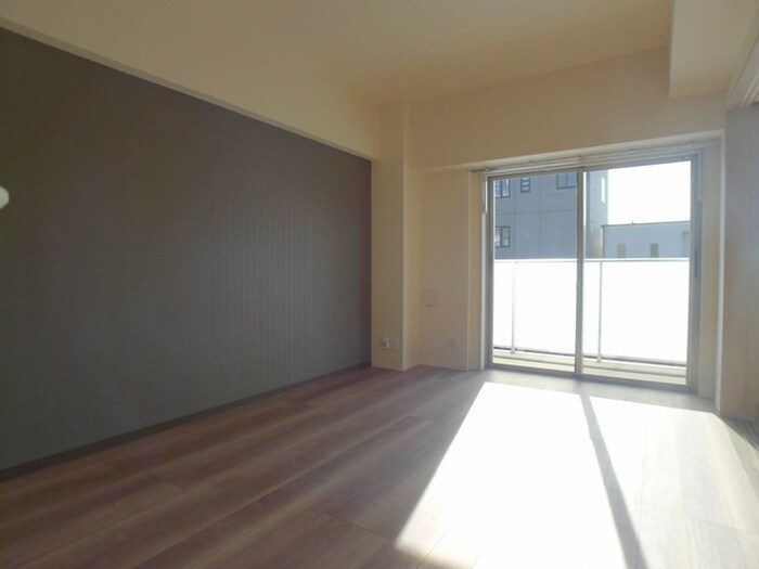 物件内観写真20　(室内からの展望)