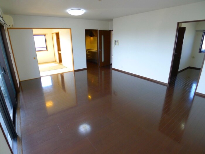 物件内観写真5　(居室)