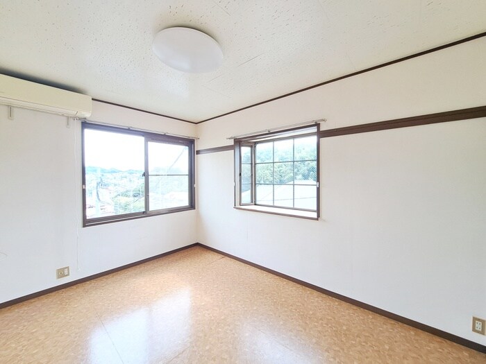 物件内観写真7　(居室)