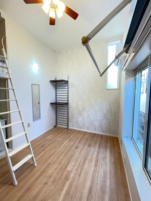 物件内観写真8　(居室)