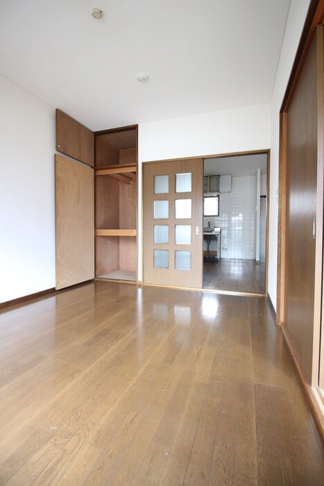 物件内観写真5　(居室)