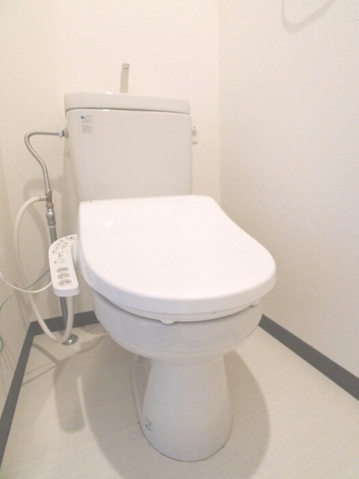 物件内観写真15　(トイレ)